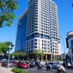 Chính chủ cần bán căn hộ 3pn 3wc căn góc, giá đầu tư 4/2025
