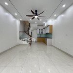 Bán 5,75 tỷ, 32m2 tại xã cổ bi, gia lâm, hà nội, mặt tiền 4.4m, 5 tầng