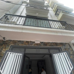 Nhà xây độc lập 37m2 4 tầng, 400m ra gleximco, tầm tiền trên 4 tỉ thì căn này là đẹp nhất