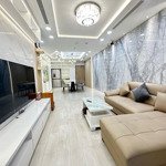 Cho thuê căn hộ cc kingdom quận 10. dt 75m2 2pn - 2wc. giá 16 triệu/th. lh: 0934 144 525 hương