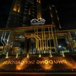 Trải nghiệm không gian sống sang trọng với căn hộ phú đông sky garden, 70m2 2pn 2wc, giá 2 tỷ 8/căn