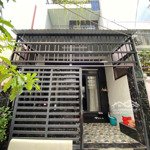 Cần bán gấp, sát phú mỹ hưng, quận 7 giá 5,9 tỷ