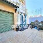 Cho thuê nhà riêng p an phú, 140m2, trệt 2 lầu,6pn, có gara xe oto, giá 35tr/tháng