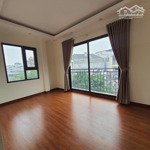 Bán nhà la khê hà đông lô góc 2 thoáng gara ô tô thang máy thông kinh doanh