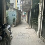 Bán nhà cũ 3 tầng ngõ 3m xã đàn 80m-mt5.5m chỉ nhỉnh 12 tỷ- xây toà ccmn cực đẹp