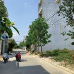 Lô đất nền hẻm xe tải thông ngay long trường. dt 90m2/shr