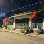 Nhà khu dân cư an ninh - cao tầng - 156m2 - đường 8m xe hơi thẳng 1 trục quay đầu - sát chợ đông