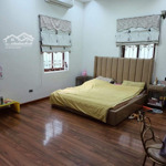 Bán nhà mới tinh phố thái hà 40m2, 6 tầng thang máy, giá 12,5 tỷ