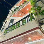 Bán nhà đẹp giá giảm đang cho thuê 23 triệu giá 3tỷ020/74,6m2, đường nguyễn thái sơn - p.5 - gò vấp