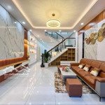 Giảm 400 triệu! phố ngọc khánh, lô góc 2 thoáng, ngõ thông kinh doanh, cách ô tô 46m, dt 39m2 * 5t