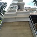 41m x 5 tầng- 8 phòng cho thuê khép kín- dòng tiền cực tốt. vị trí đẹp, ô tô qua. chỉ 8tỷ