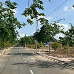 Lô đất mặt tiền kinh doanh 100m² sát sân golf, tiềm năng sinh lời cao
