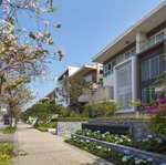 Bán biệt thự siêu vip khu q-ciputra, 400m2,5 tầng, mặt tiền 12m,không gian sống lý tưởng tuyệt vời!