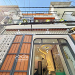 Hiếm. nhà ngang 5m, 3pn, oto tới cửa.