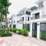 Cần bán biệt thự bt* khu đô thị hud mê linh central diện tích 375m2 trục đường 24m.giá rẻ nhất khu.