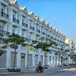 Shophouse tiến lộc garden siêu phẩm ngay trung tâm đô thị nhơn trạch!