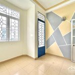 Bán nhà hxh ngay metro cmt8 p.4 tân bình - 4 tầng - 3.6x9m (nở hậu 4m) - chỉ 5.6 tỷ.