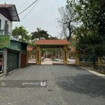 Hàng hiếm 40.2m mặt tiền 4.1m sát trường tiểu học võng xuyên phúc thọ. oto đỗ cửa. giá 1.6 tỷ. sđcc
