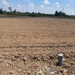 Giá cực ưu đãi chỉ 490tr , 100m2 , shr , liền kề ubnd long khê , cần đước . vị trí đẹp đầu tư .