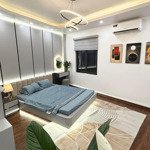 Siêu phẩm 7 tầng thang máy phố khâm thiên, 7 tỷ, 29 m2, 3pn, 3wc, mặt tiền 4.5m