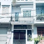 Bán nhà mt trệt 2 lầu đường số 4 dĩ an, gần chợ xóm vắng, gần kcn sóng thần 200m. kinh doanh vip