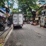 Bán nhà phố cổ hàng chiếu 100m², 4 tầng, mặt tiền đẹp, vỉa hè rộng chỉ 61.9 tỷ