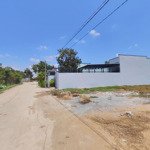 Bán đất ngay ubnd mỹ yên, bến lức, long an giá 580 triệu/180m2 thổ cư, đường xe ô tô, sổ riêng