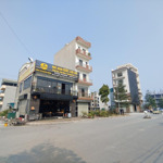 8,05 tỷ có thể cho thuê đất. lô đất 70m2 mặt tiền 5m. lô góc. đường 6m. đg trũng trên - hđ