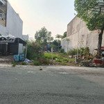 Bán gấp trả nợ lô đất 80m2 giá 1,8 tỷ, gần chợ long phước, quận 9, hcm, shr