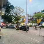 Bán nhà phố trung kính-lô góc 3 thoáng,gara ô tô-dt65m -5 tầng-mt4m-giá 18.x tỷ