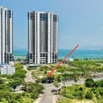 Lô góc biệt thự đường rộng 29m, kđt mới vĩnh hoà, nha trang 287,7m2 ( rộng 27m ) 90trđ/m2