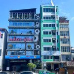 Tòa building mặt tiền đường cộng hòa, q.tân bình, dt 10x28m, hầm 7 lầu, hdt 240tr/tháng, giá 80 tỷ