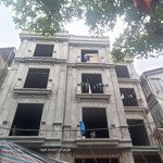 Bán nhà riêng 40m2, 3pn, thang máy, giá tốt tại kim mã, ba đình, cách mặt phố 70m, 3 gác phi