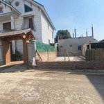 Bán mảnh đất dt 80m2, mặt tiền hơn 5m. trục chính xã phú nghĩa, chương mỹ, hn