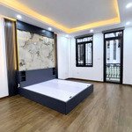 Giải phóng, nhà mới đẹp, 5 tầng, 36m2, sổ vuông đét, full nội thất, chỉ việc ở.