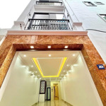 Vip cầu giấy - nhà mới toanh - thang máy - ngõ ô tô tránh dt = 40m2 - 6 tầng - mt 3,6m