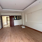 Cổ linh-phố trạm dt66m2 , dân xây kcbt chắc chắn ,ô tô tải tránh đỗ cửa chỉ 16.6 tỷ