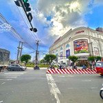 Nhà mặt tiền đường 10m, dt: 187m2, vừa ở vừa có dòng tiền, phan đăng lưu, dĩ an