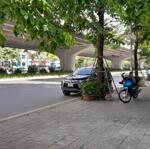 Bán nhà 4 tầng phố phạm văn đồng chỉ 7.x tỷ , phân lô quân đội, 50m ra oto tránh, 2 thoáng, dân trí cao, an sinh tốt, nhà đẹp, sổ vuông