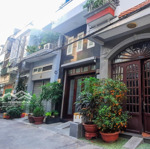 Nhà tân phú, 2 tầng, hẻm xe hơi, gần thoại ngọc hầu, 5x11m, chỉ 4,1 tỷ