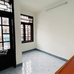 Bán nhà 2 tầng đường bến cá dt 81,6m2 ngang 4m, đường oto rộng 5m, giá 3,5 tỷ có bớt lộc