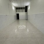 Nhà nguyên căn đông hưng thuận 17 - trống sẵn