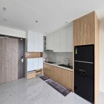 Gấp gấp 2pn glory height view nội khu 3tỷ190 bc hướng nam sảnh ngay vincom&quảng trường 0909267993