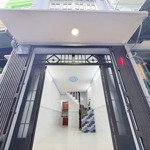 Cho thuê nhà mới 30m2 trệt + lửng + lầu giá 8tr