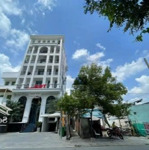 Mặt tiền quốc hương, phường thảo điền, quận 2, ngang 10.5m x dài 36.5m, giá 82 tỷ