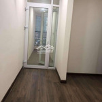 Chính chủ cần bán nhanh căn 2pn, 1wc, dt 66m2 cc a10 nam trung yên giá hơn 5 tỷ