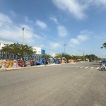 Cần bán gấp 171m2 ngang 7m ngay cổng bệnh viện-trường đại học. rất thích hợp kinh doanh. giá bán lỗ