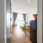 Cho thuê căn hộ bancol phú nhuận gần ngay q3 gần nhà thờ tân định , công viên gia định