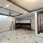 Siêu phẩm nhà đẹp ở ngay văn hương 5m ô tô.
diện tích 54m2 x 5 tầng, mặt tiền 6m, giá 12,95 tỷ