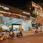 Bán nhà mặt tiền đường trường sơn quận tân bình dt: 10 x 30m xây dựng hầm 7 tầng